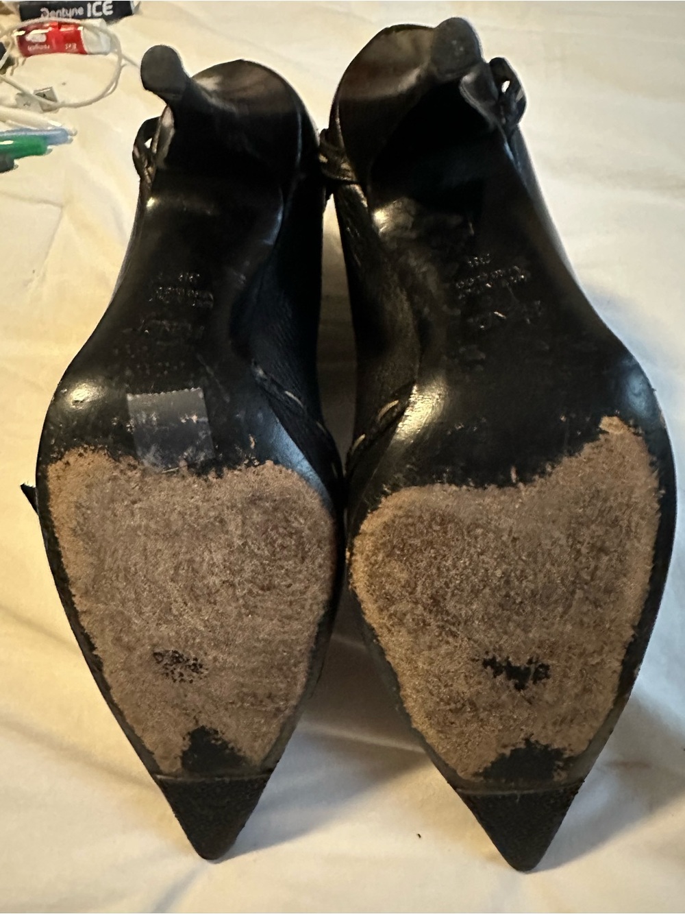 Fendi Black Pointed-Toe Leather Ankle Boots - Picture 5 of 5